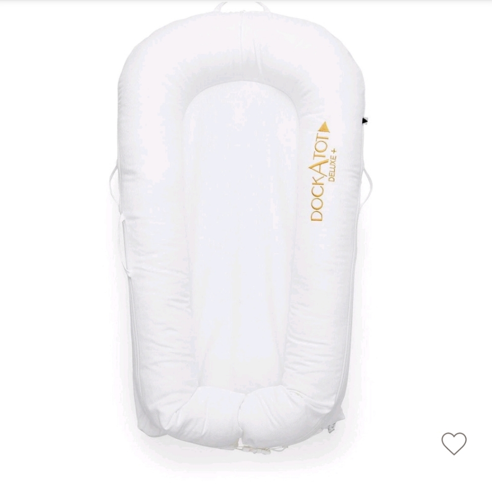 BRAND NEW SEALED DockATot Deluxe